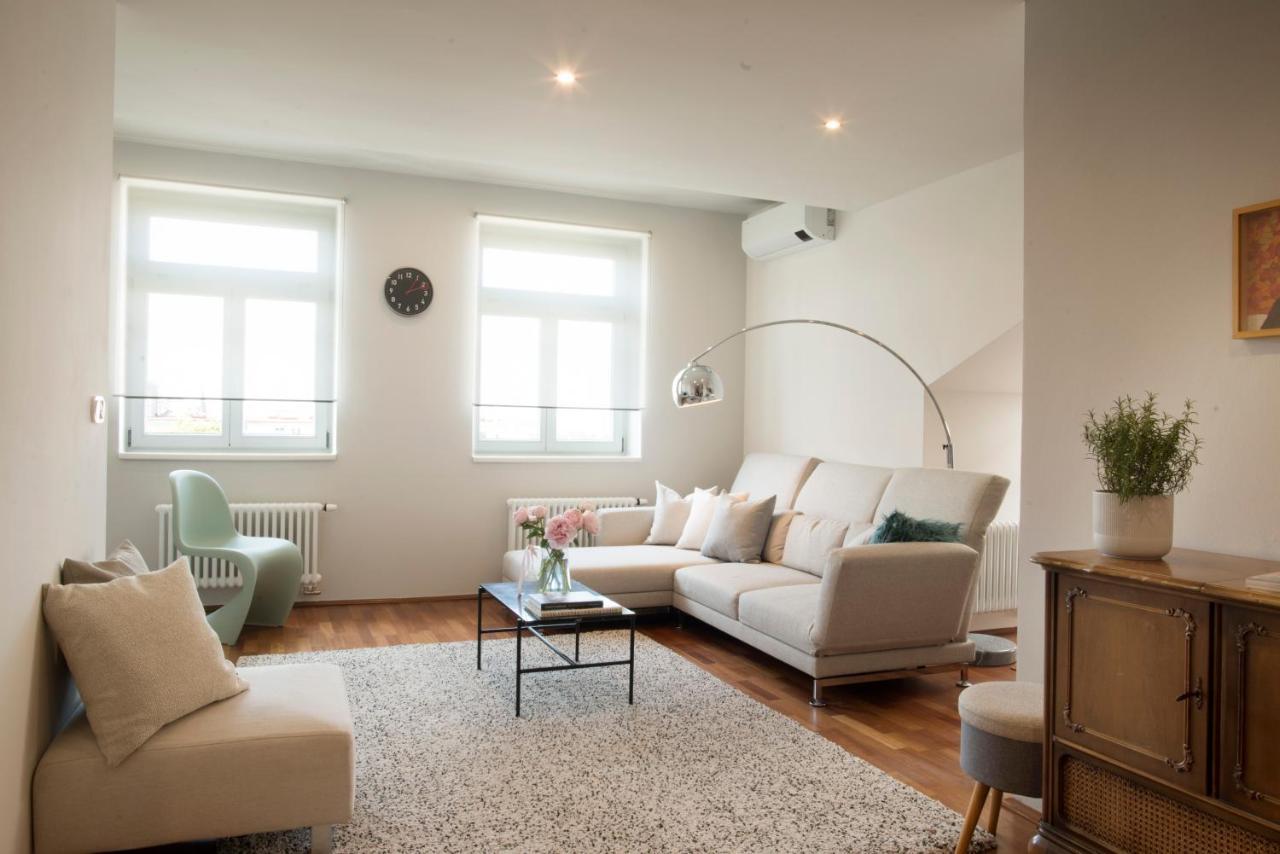 Luxury Penthouse Apartment Prága Kültér fotó